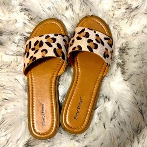 Leopard Print Slides 🐆